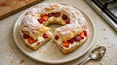 Paris-Brest com fruta fresca: coroa de massa choux alta, crocante e bem recheada