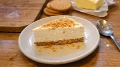 Semifrio de natas com bolacha Maria: cremoso, firme e sem forno (passo a passo)