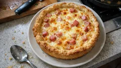 Quiche de queijo e fiambre: cremosa por dentro e com base bem estaladiça