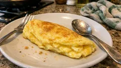 Omelete simples e macia: o método rápido para não secar nem partir